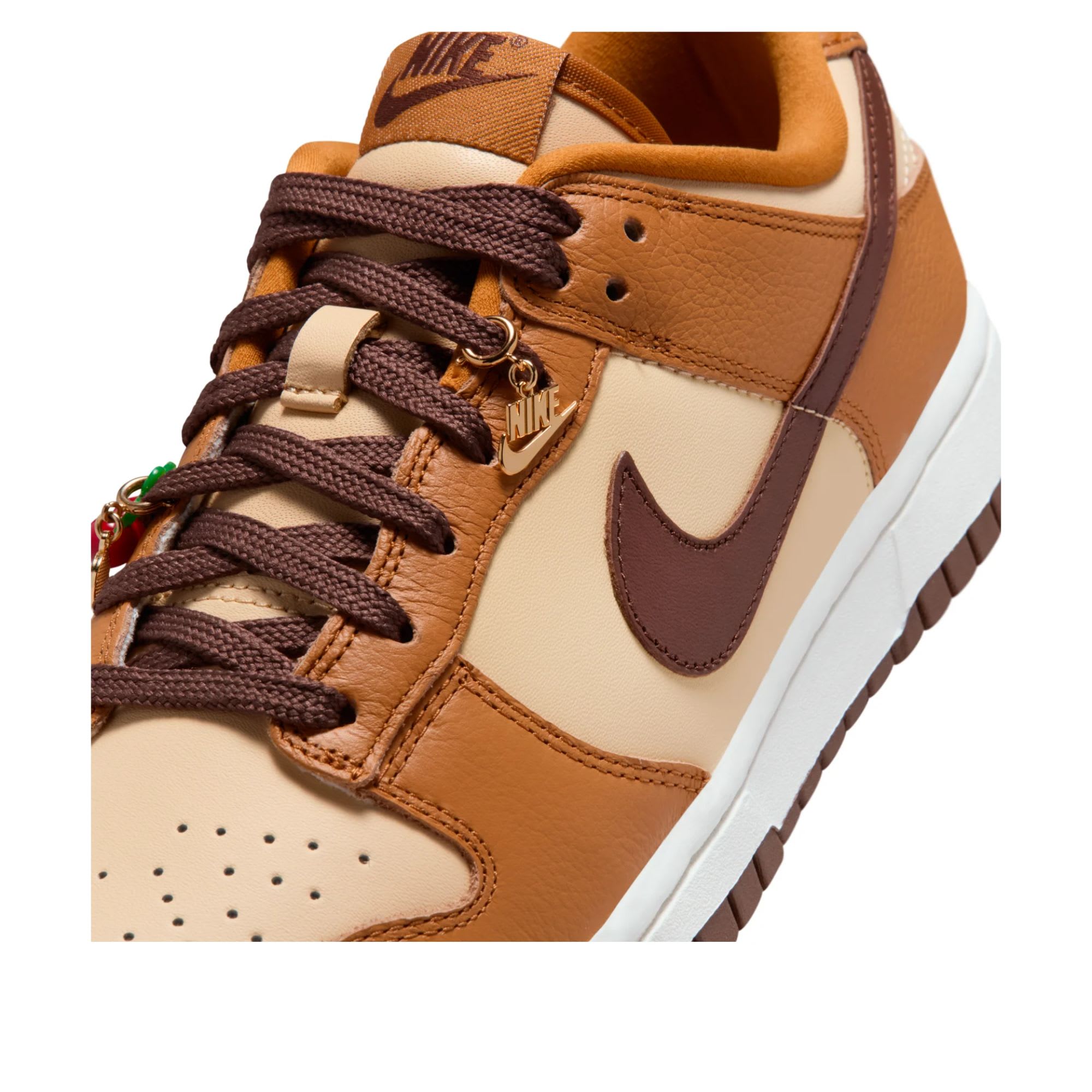 (WMNS) Nike Dunk Low SE 'Desert Ochre Cherry Charm'