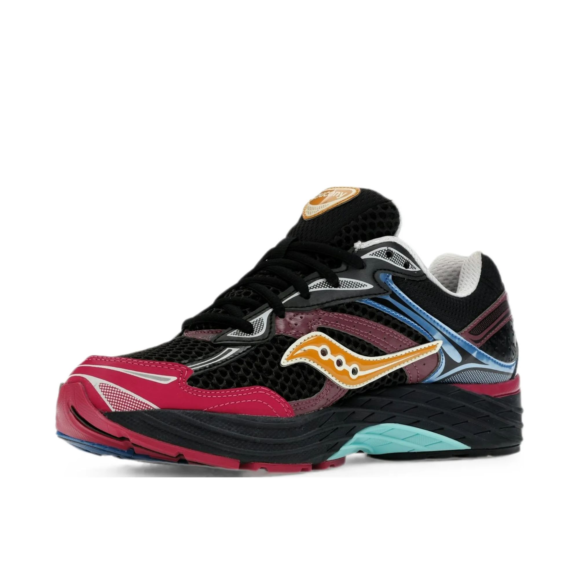 Saucony ProGrid Omni 9 Black Multi
