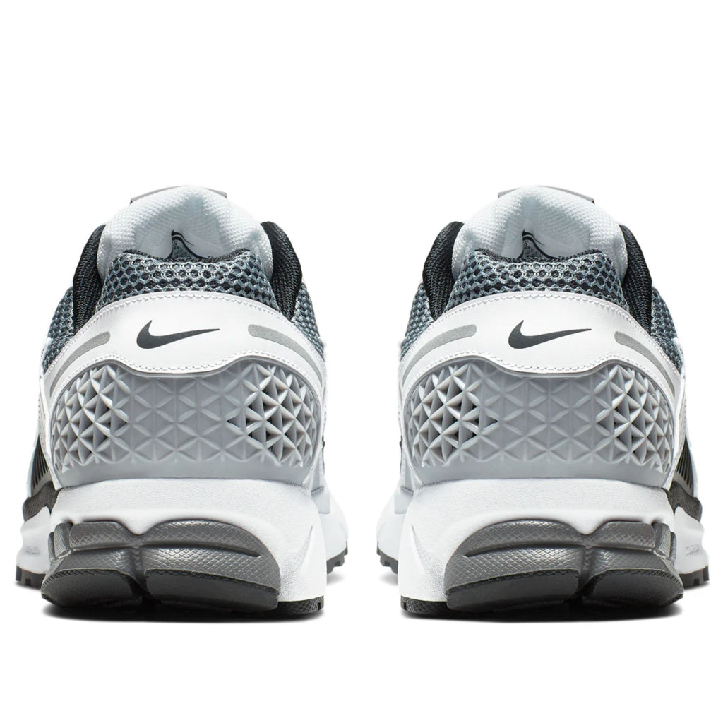 Nike Zoom Vomero 5 SE SP Dark Grey Black White