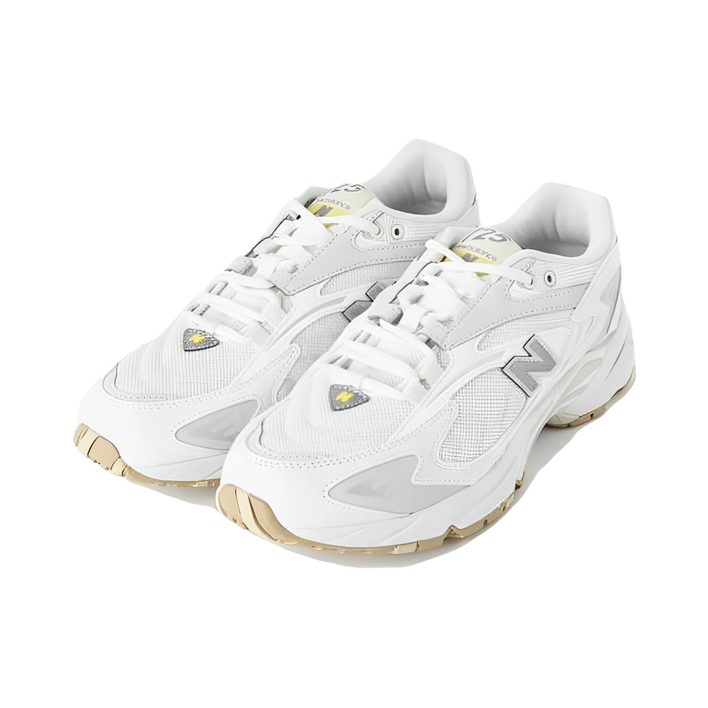 New Balance 725 White Grey Yellow