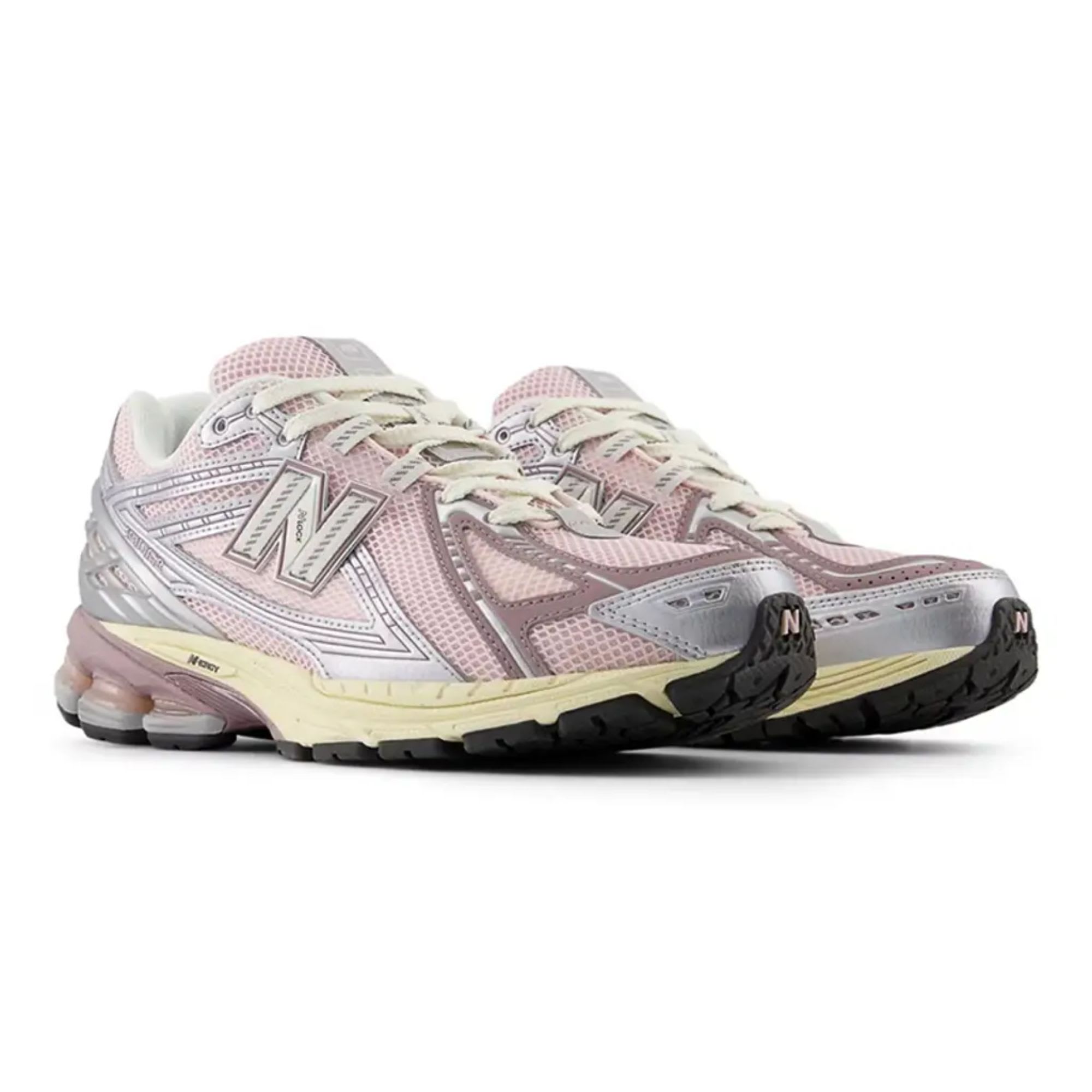 New Balance 1906R Rose Sugar Silver