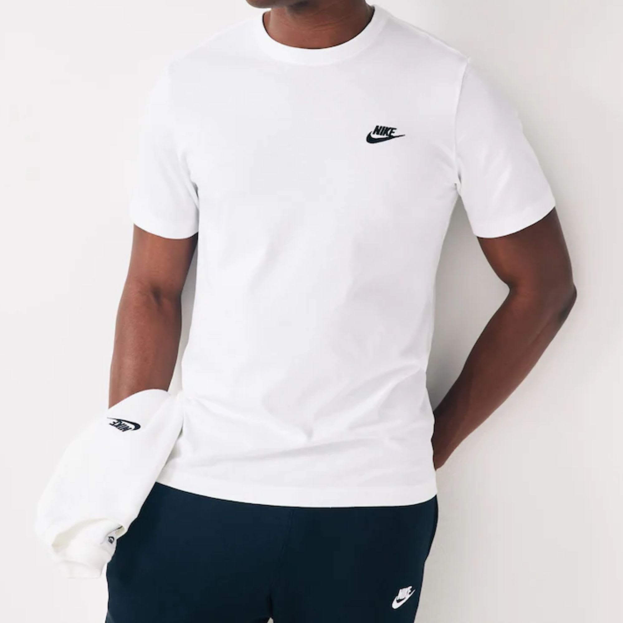 Nike Sportswear Men's Club Seasonal 1 Short-Sleeve T-Shirt White
