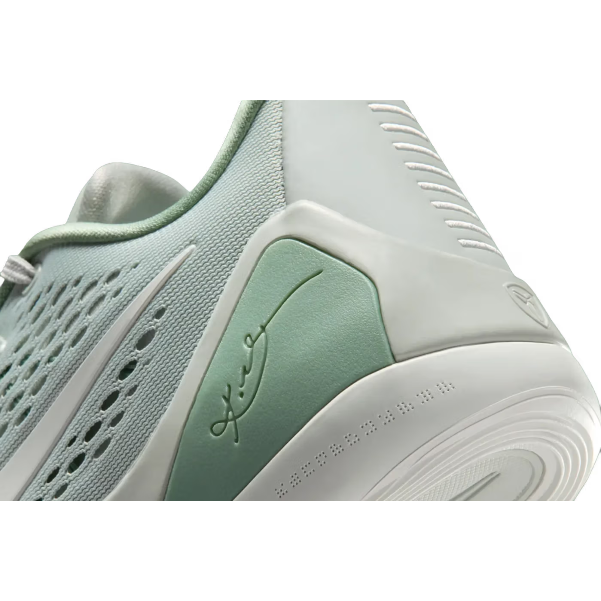 Nike Kobe 9 EM Low Protro Light Silver Steam