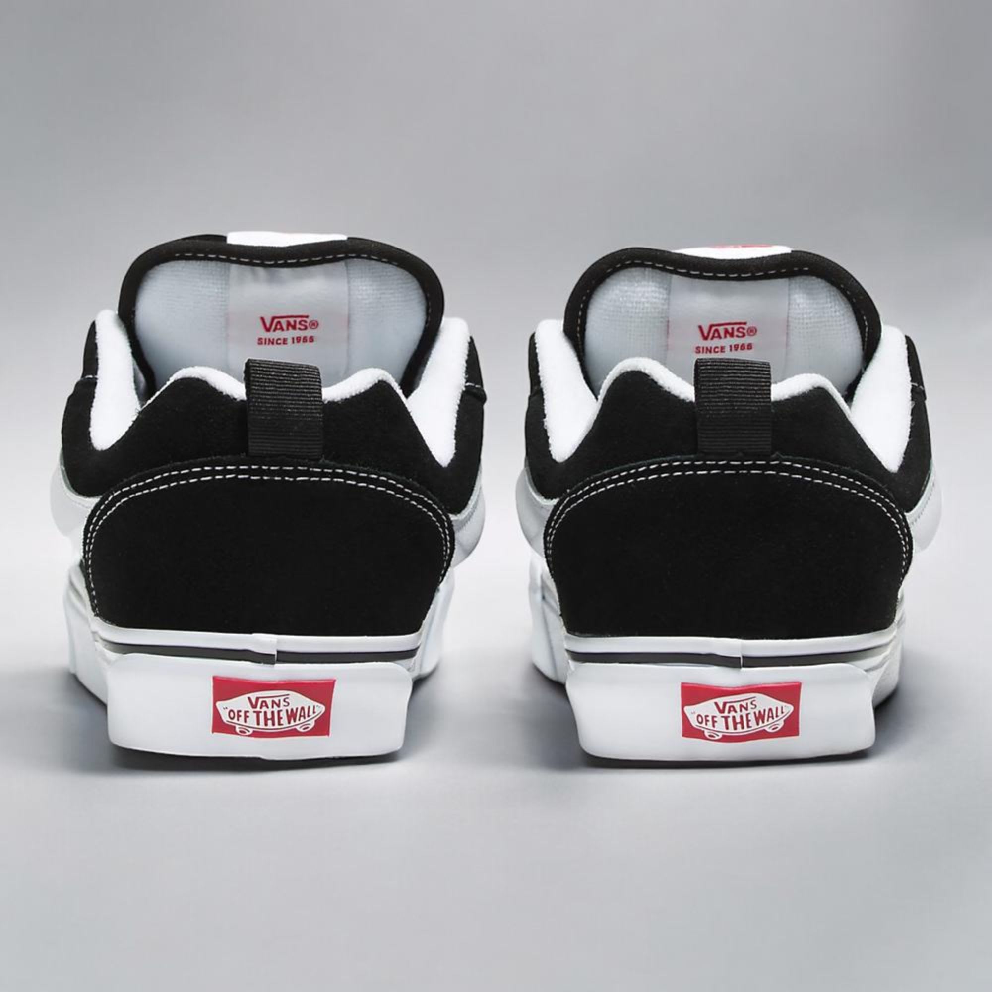 VANS KNU SKOOL
