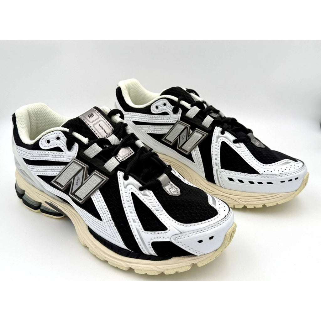 New Balance 1906R White Black Metallic