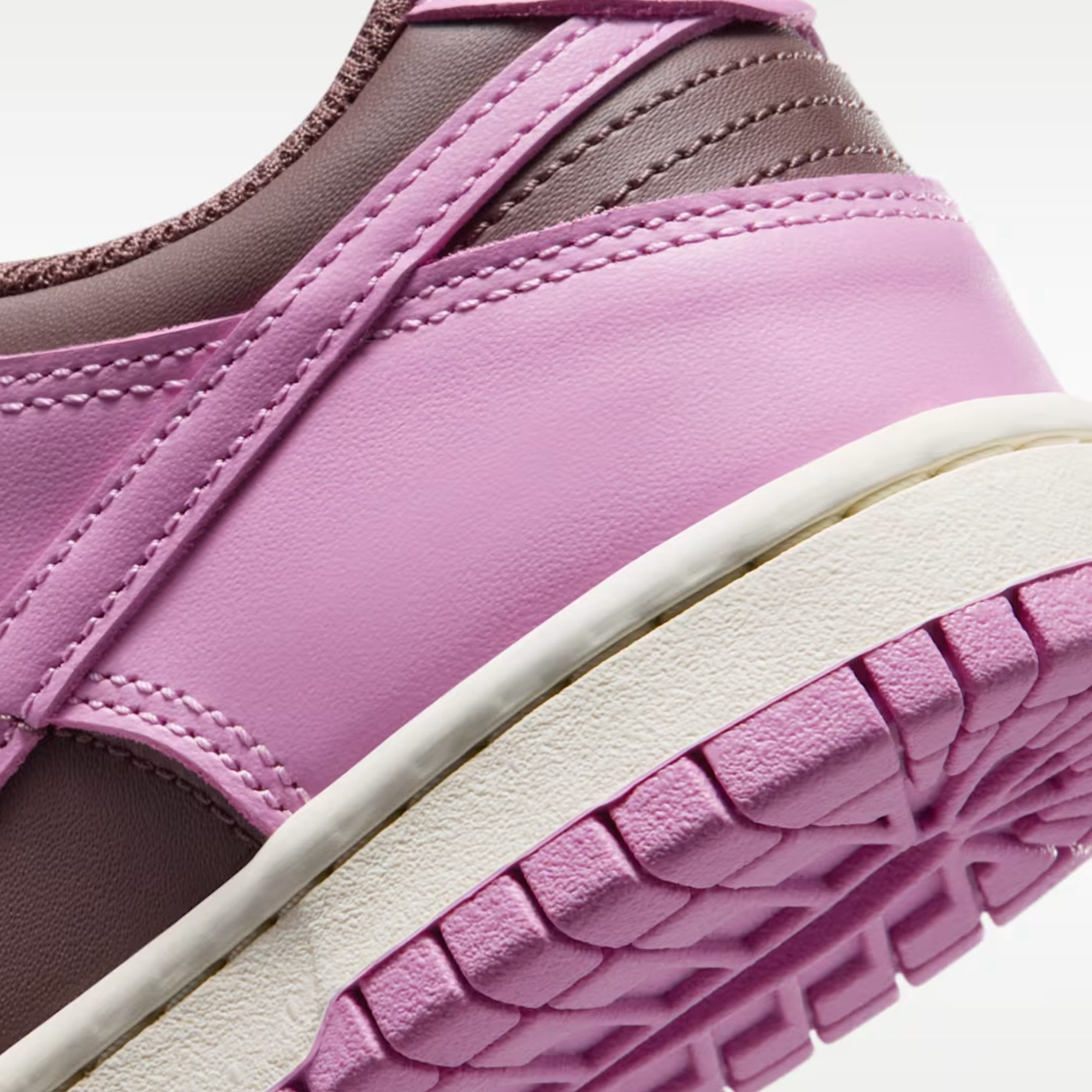 Nike Dunk Low Tattoo Light Magenta (GS)