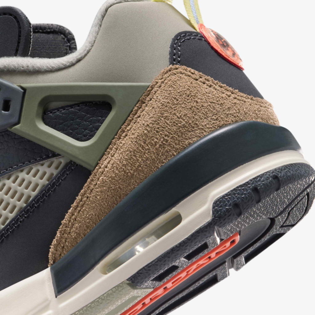 Jordan Spizike Low Anthracite Mango Cargo Khaki (GS)